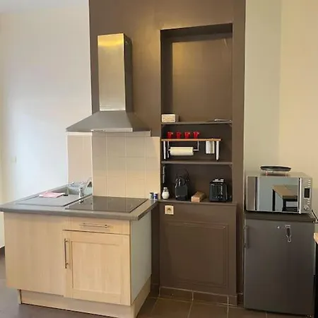 Apartament La Pirouette*wifi*proche Gare Sncf Amiens